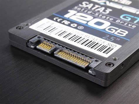 SATA-SSD.jpg SATA-SSD.jpg