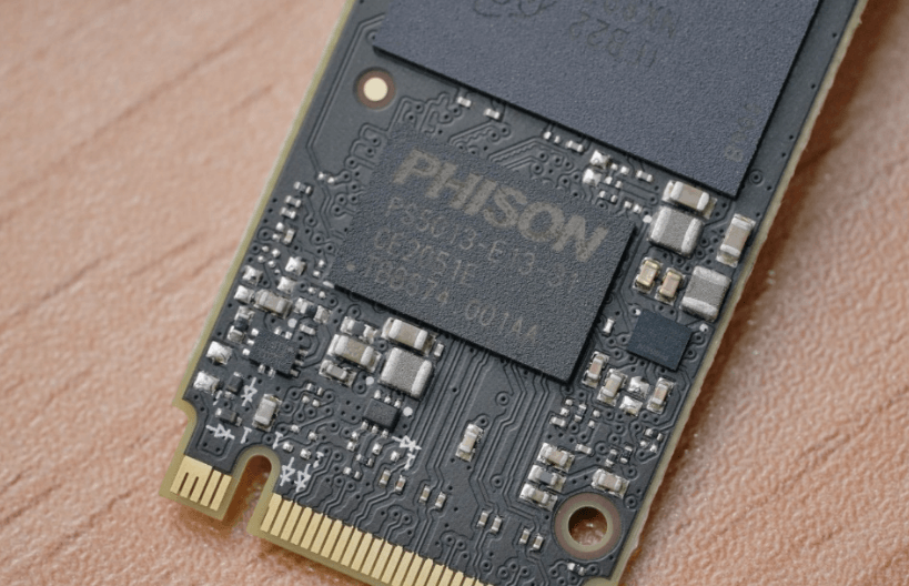 QLC-SSD.png QLC-SSD.png