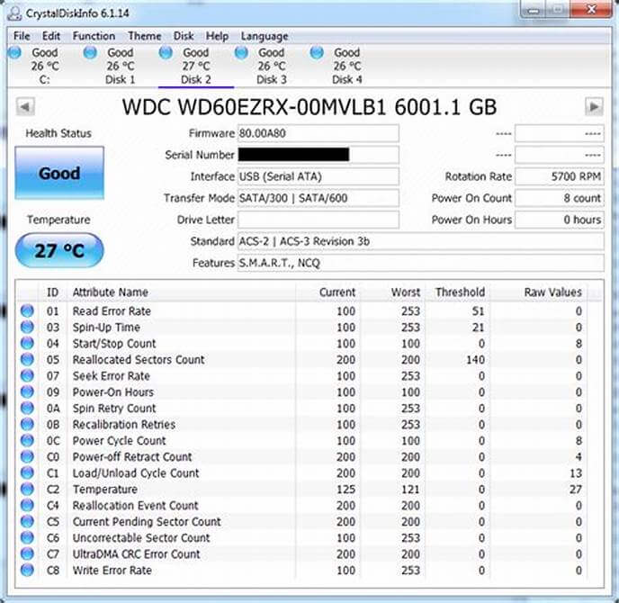 CrystalDiskInfo.jpg CrystalDiskInfo.jpg