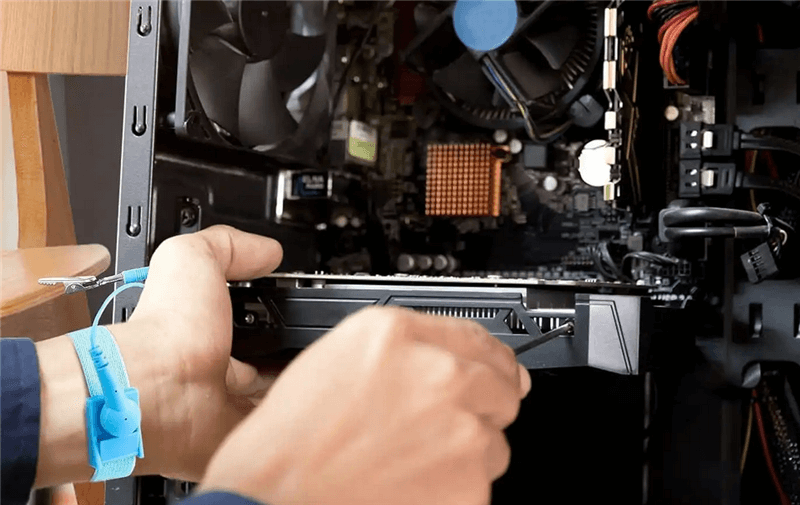 电脑防止静电 电脑防止静电