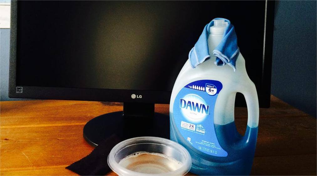 电脑屏幕专用清理剂.jpg 电脑屏幕专用清理剂.jpg