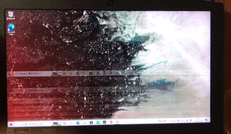 电脑屏幕偶尔闪烁横向条纹.png 电脑屏幕偶尔闪烁横向条纹.png