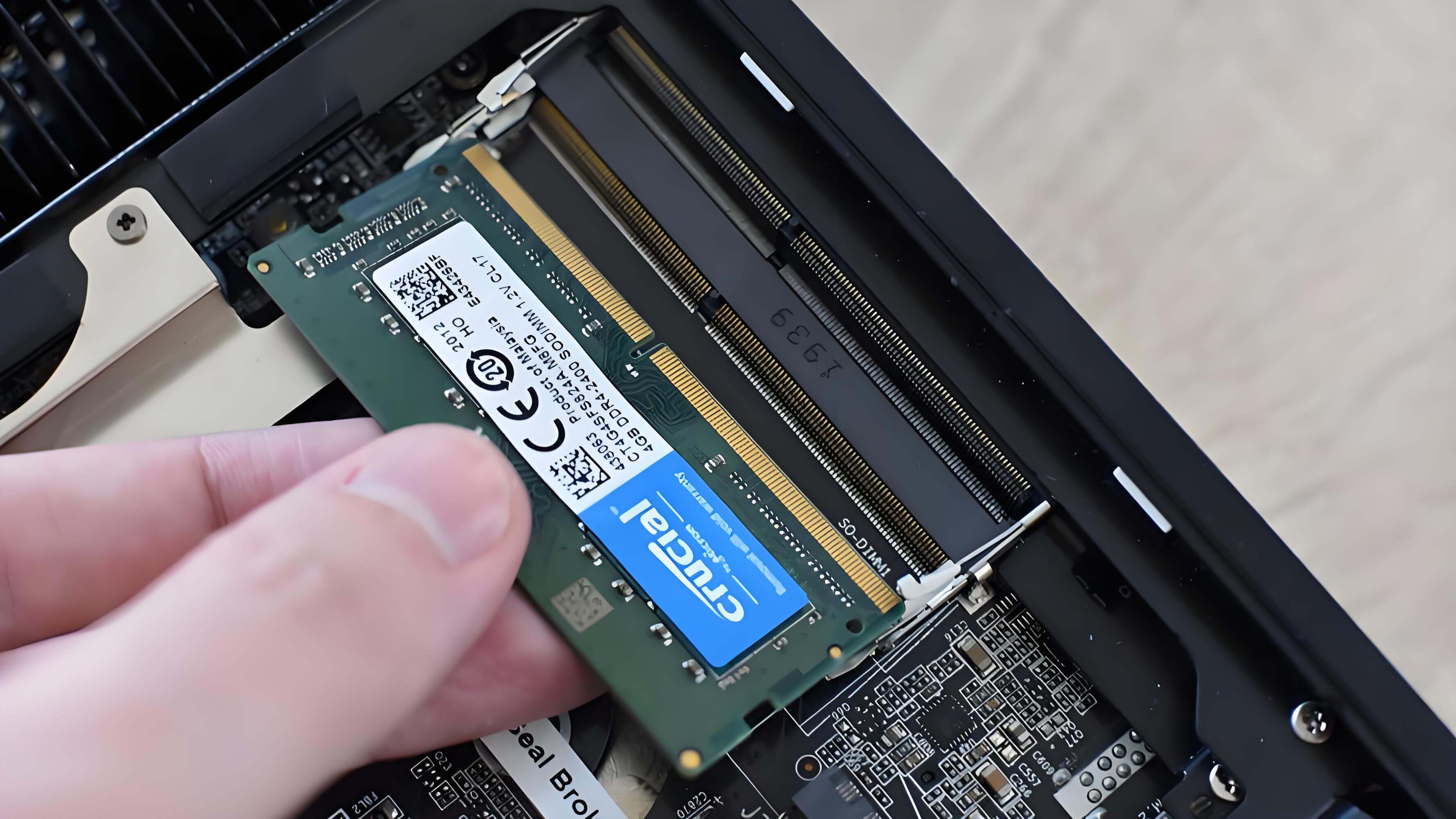 sodimm接口.jpg sodimm接口.jpg