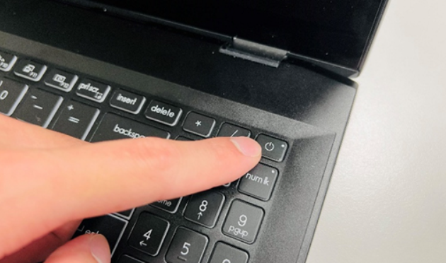 电源按钮.png 电源按钮.png